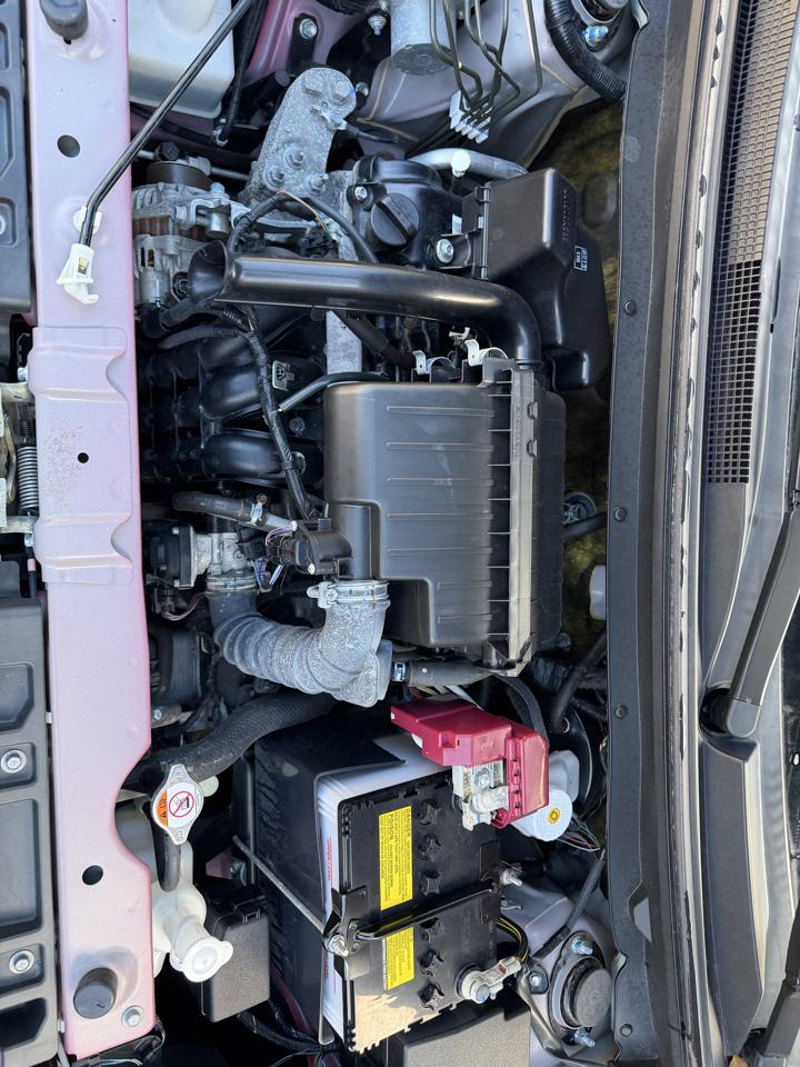 Mitsubishi Mirage ES CVT 2024