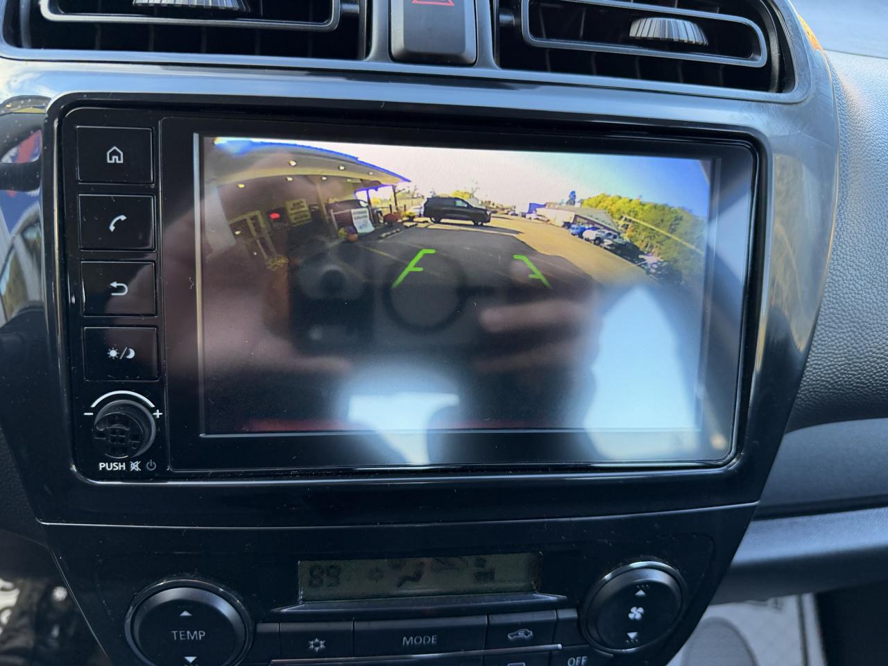 Mitsubishi Mirage ES CVT 2024