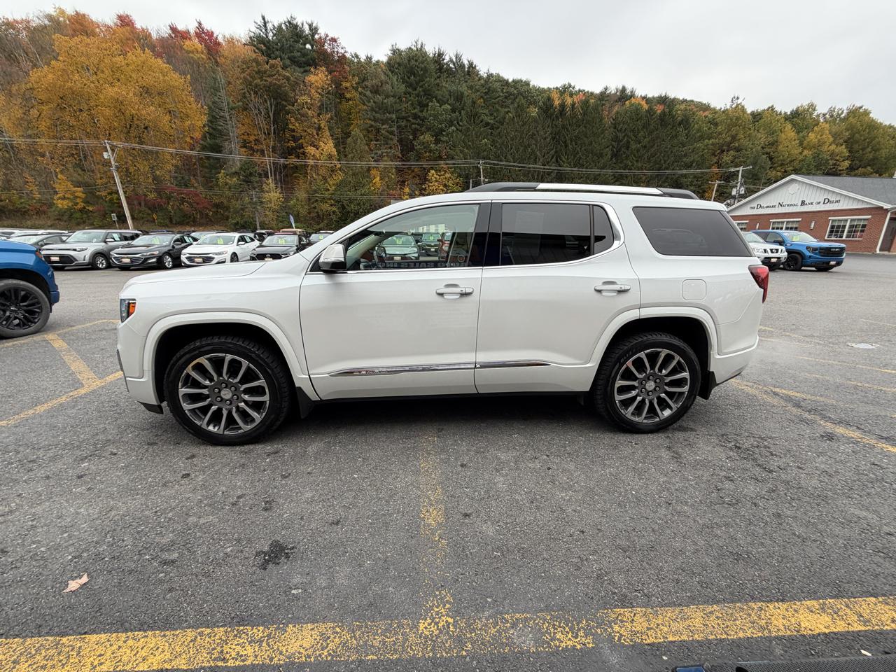 GMC Acadia Denali AWD 2022
