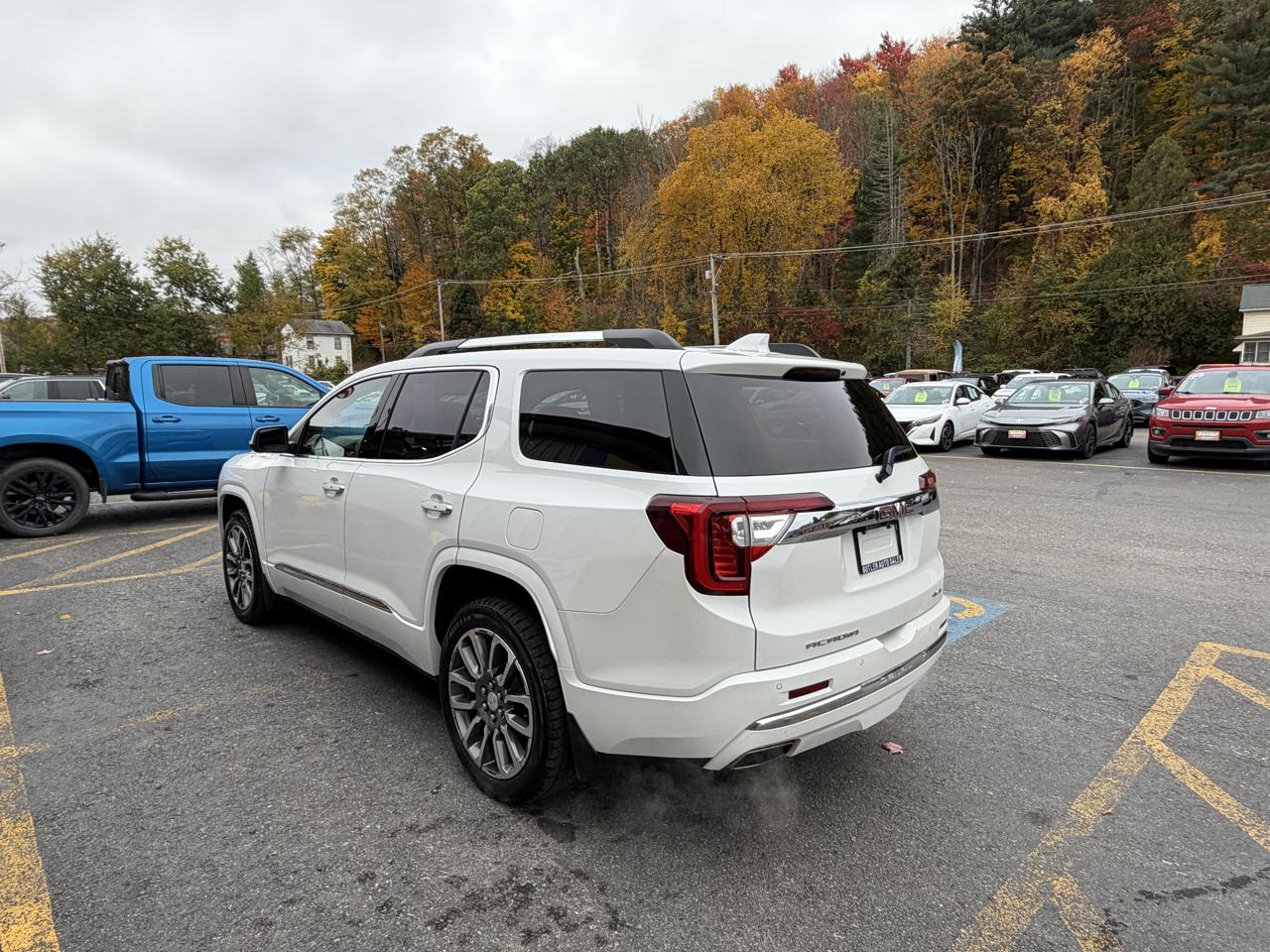 GMC Acadia Denali AWD 2022