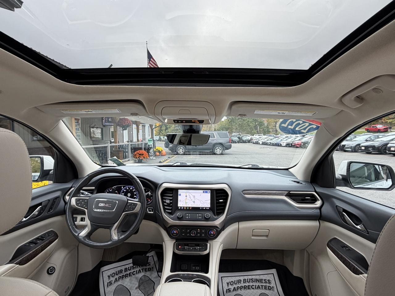 GMC Acadia Denali AWD 2022