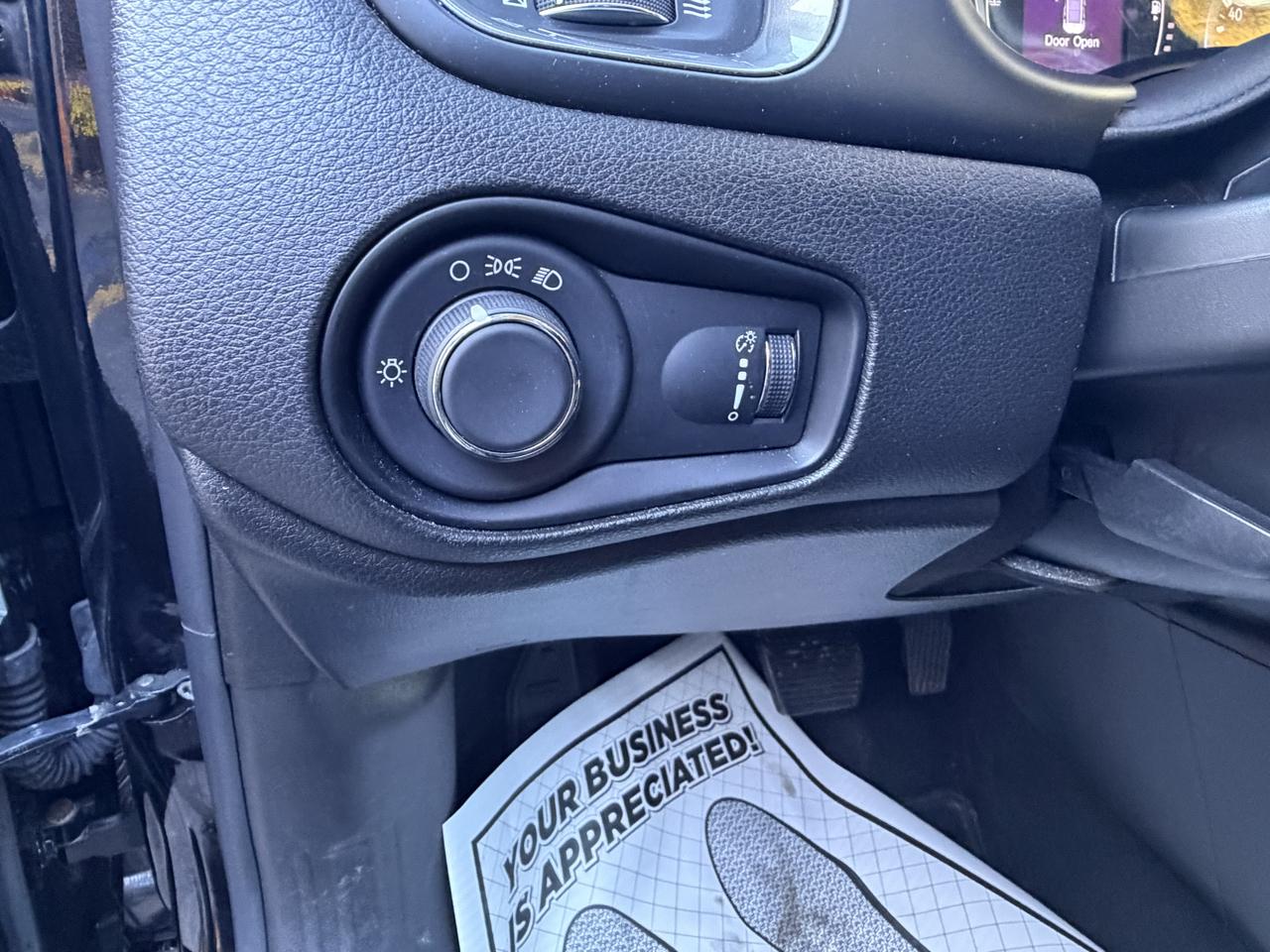 Jeep Renegade Latitude 2023
