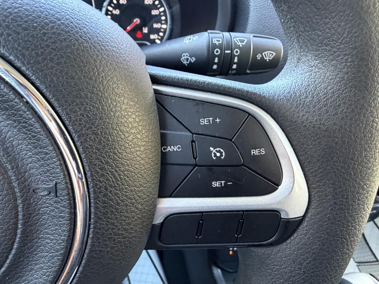 Jeep Renegade Latitude 2023