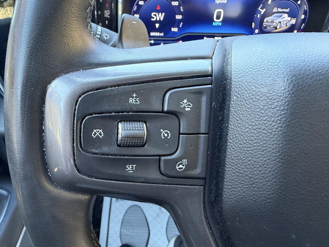 Chevrolet Silverado 1500 High Country Crew Cab 4WD 2024