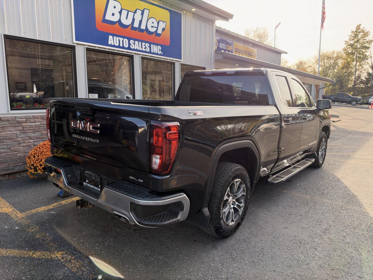 GMC Sierra 1500 SLE Double Cab 4WD 2023