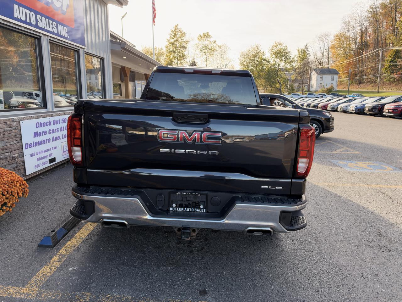 GMC Sierra 1500 SLE Double Cab 4WD 2023