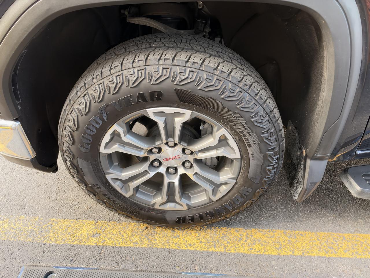 GMC Sierra 1500 SLE Double Cab 4WD 2023