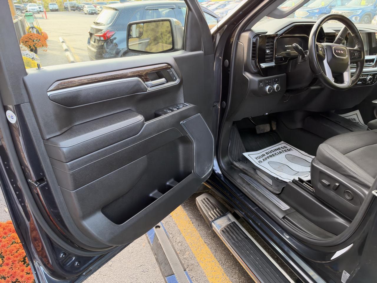 GMC Sierra 1500 SLE Double Cab 4WD 2023