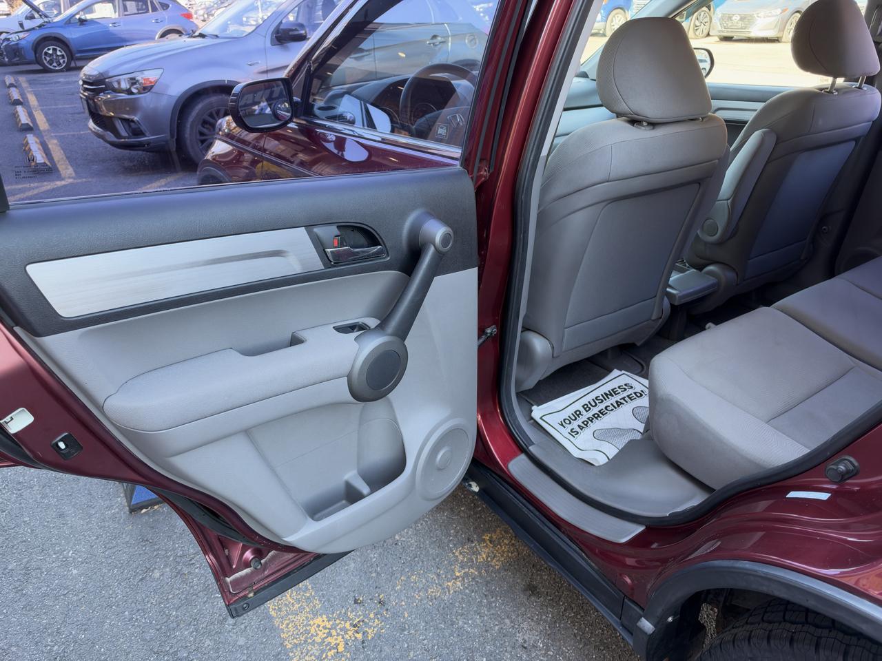 Honda CR-V LX 4WD 5-Speed AT 2010