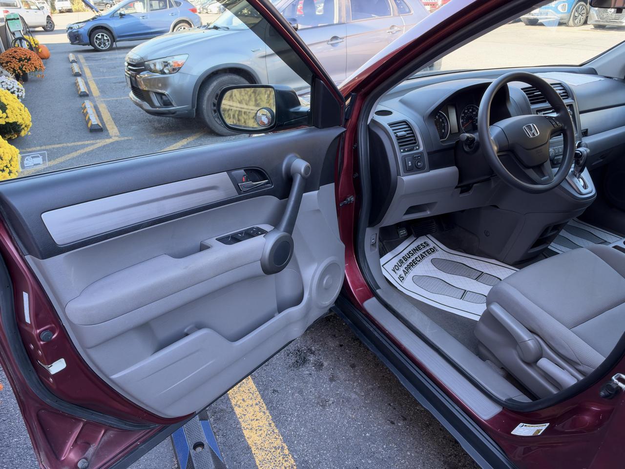 Honda CR-V LX 4WD 5-Speed AT 2010