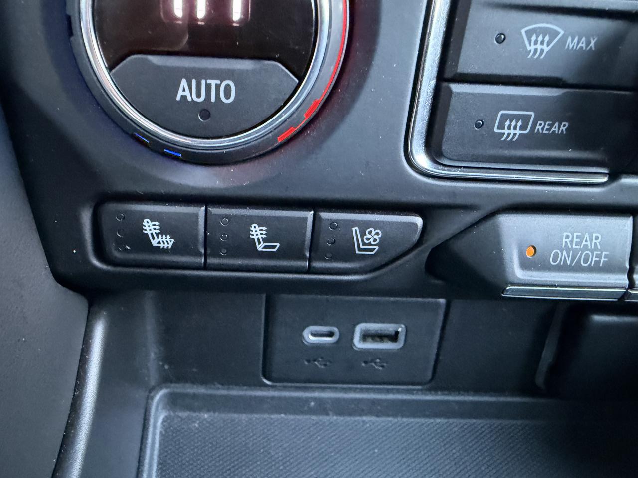 Chevrolet Tahoe High Country 4WD 2022