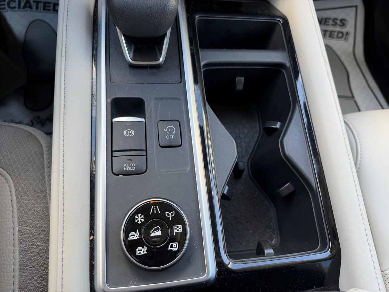 Nissan Pathfinder SL 4WD 2026