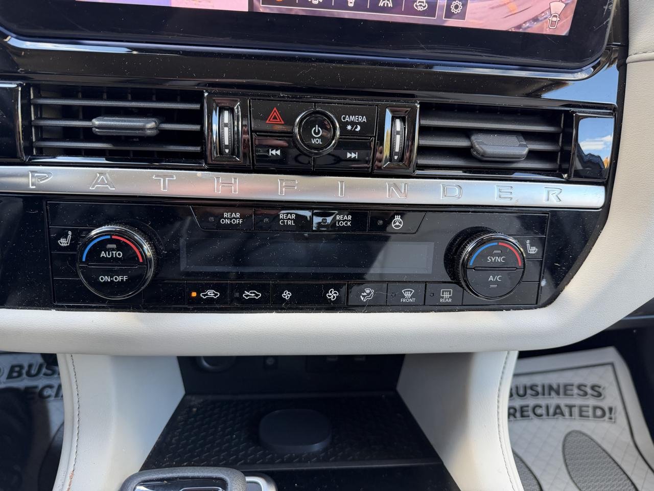 Nissan Pathfinder SL 4WD 2026