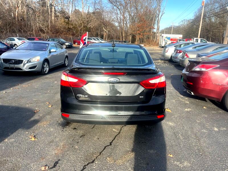 Ford Focus SE Sedan 2012 Ford Focus SE Sedan 2012
