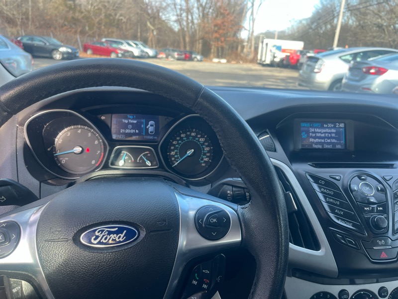 Ford Focus SE Sedan 2012 Ford Focus SE Sedan 2012