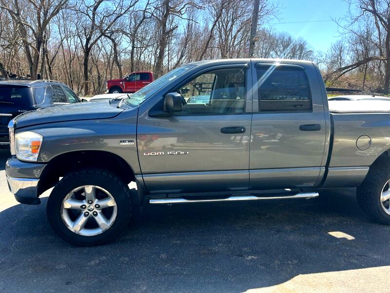 Dodge Ram 1500 4dr Quad Cab 139" WB 4WD 2007 Dodge Ram 1500 4dr Quad Cab 139" WB 4WD 2007