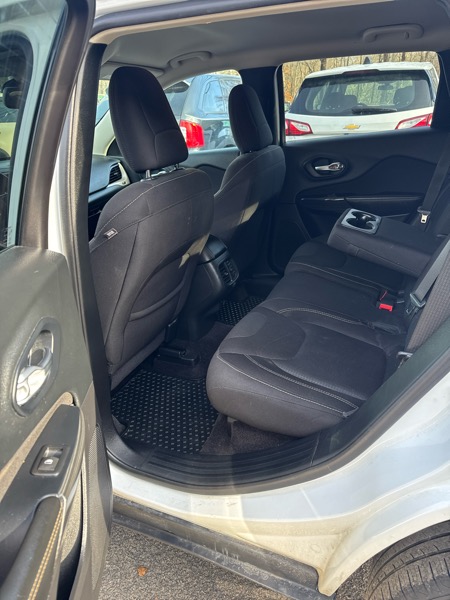 Jeep CHEROKEE L  2016