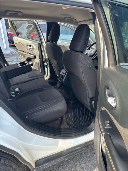 Jeep CHEROKEE L  2016