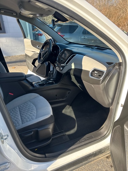 Chevrolet Equinox LT 4D SUV AWD 2.0T 2018