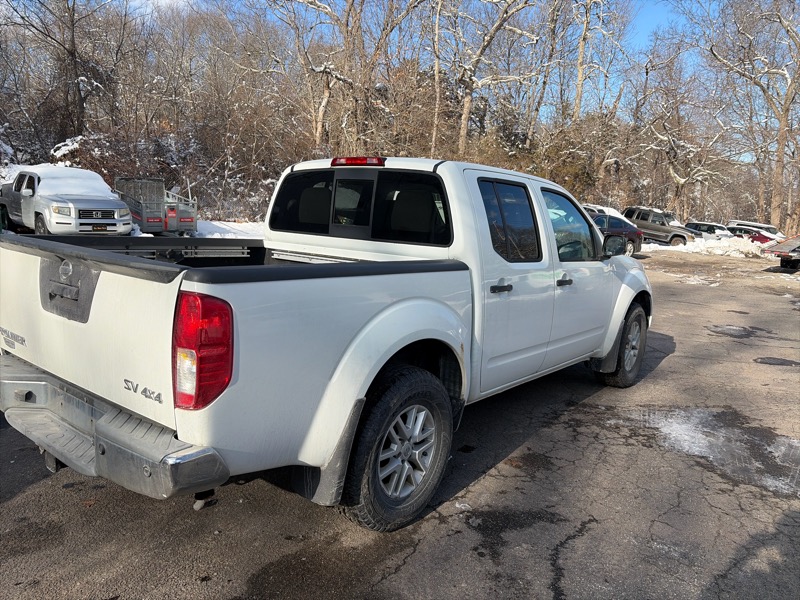 Nissan Frontier PRO-4X Crew Cab 4WD 2014