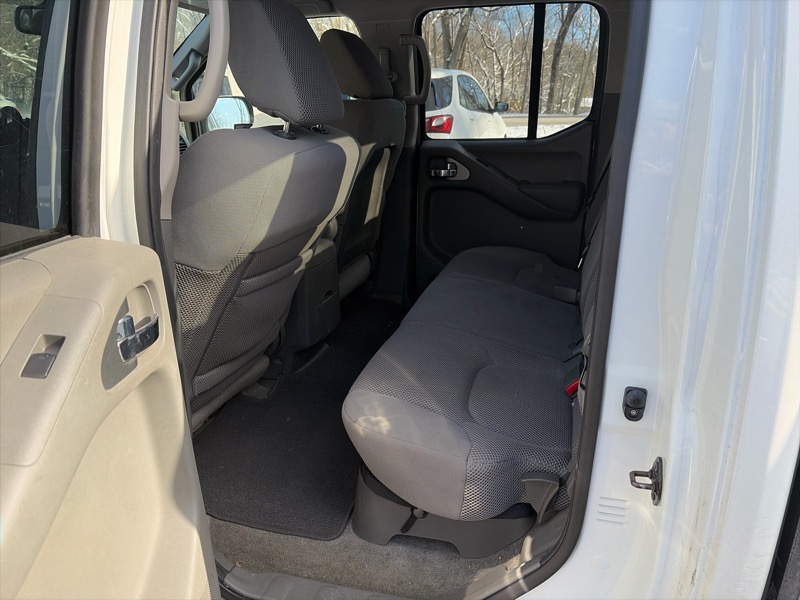 Nissan Frontier PRO-4X Crew Cab 4WD 2014