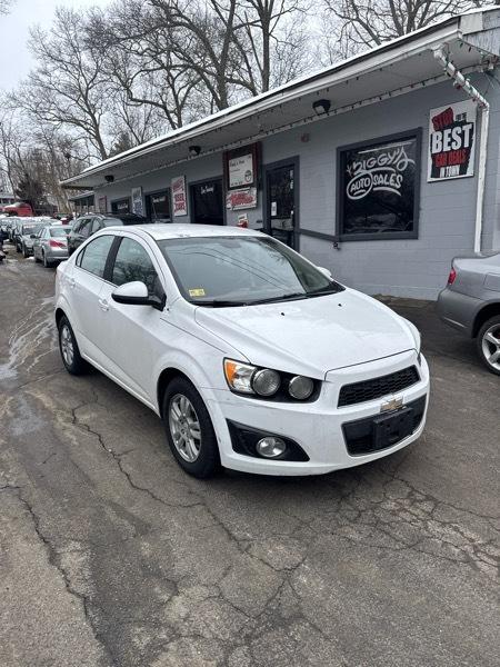 Chevrolet Sonic 2LT Sedan 2012