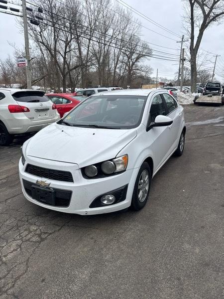 Chevrolet Sonic 2LT Sedan 2012