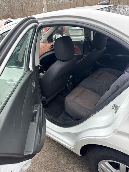 Chevrolet Sonic 2LT Sedan 2012