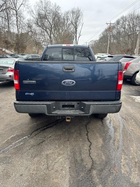 Ford F-150 4WD Reg Cab 145" XL 2005