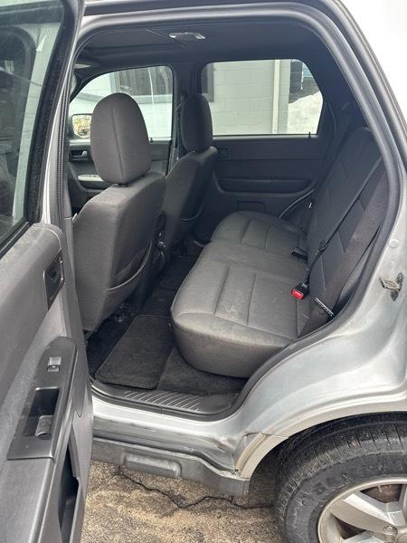 Ford Escape XLT 4WD 2012