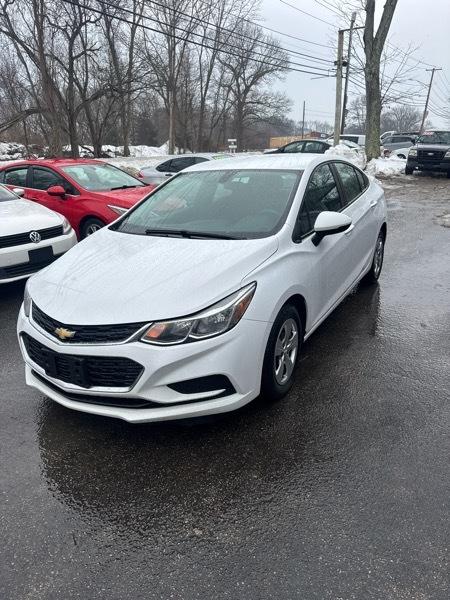 Chevrolet Cruze LS Auto 2017