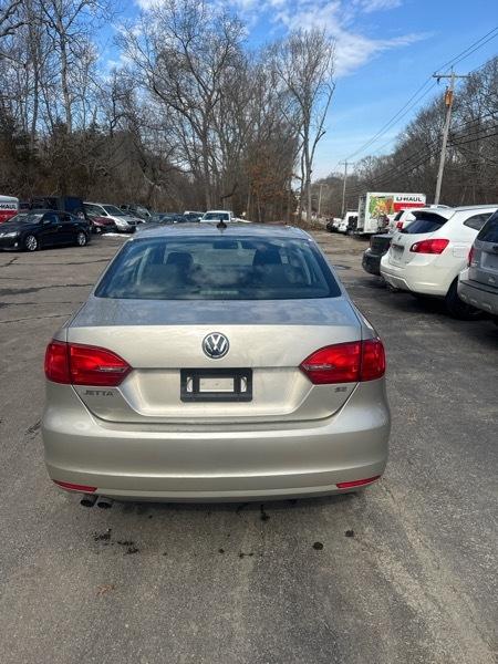 Volkswagen Jetta SE 2014