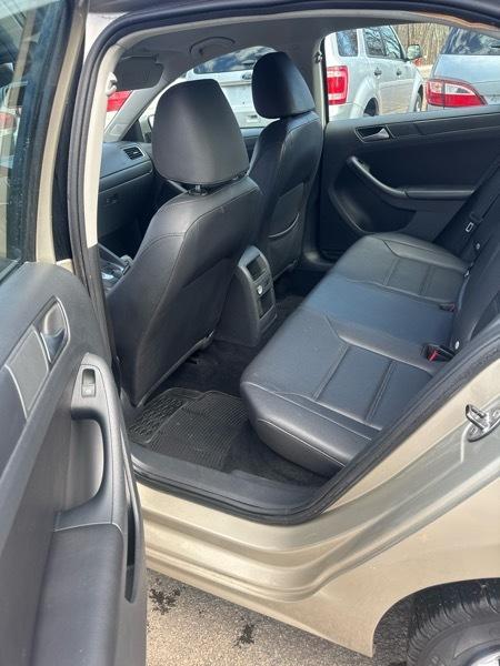 Volkswagen Jetta SE 2014