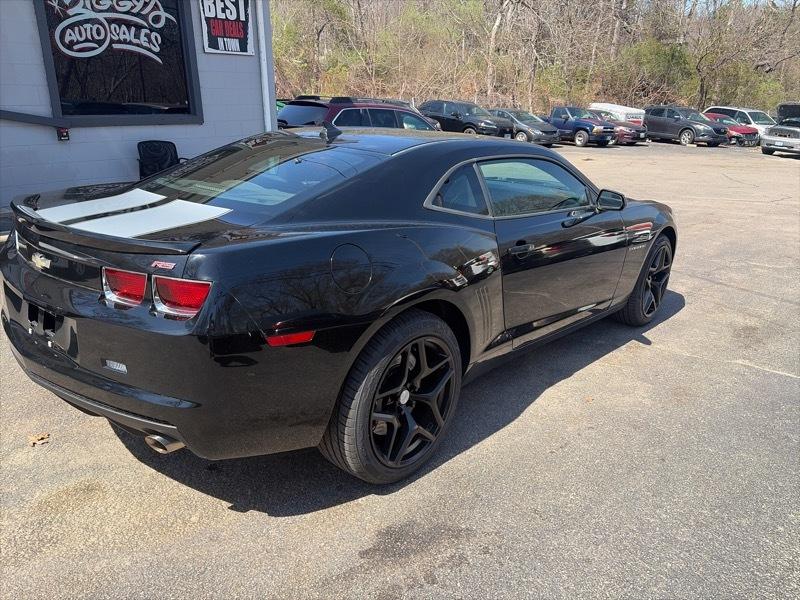 Chevrolet Camaro LT1 Coupe 2011