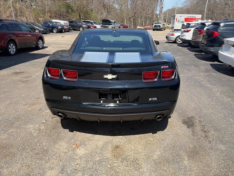 Chevrolet Camaro LT1 Coupe 2011