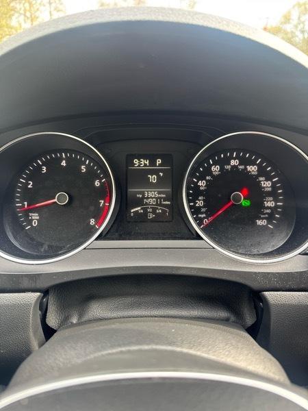 Volkswagen Jetta 1.4T S 6A 2017