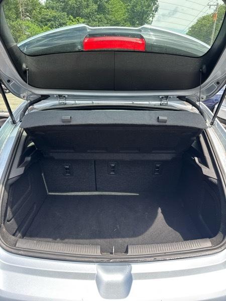 Chevrolet Cruze LT Auto Hatchback 2017