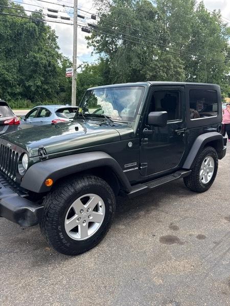 Jeep Wrangler Sport 4WD 2010