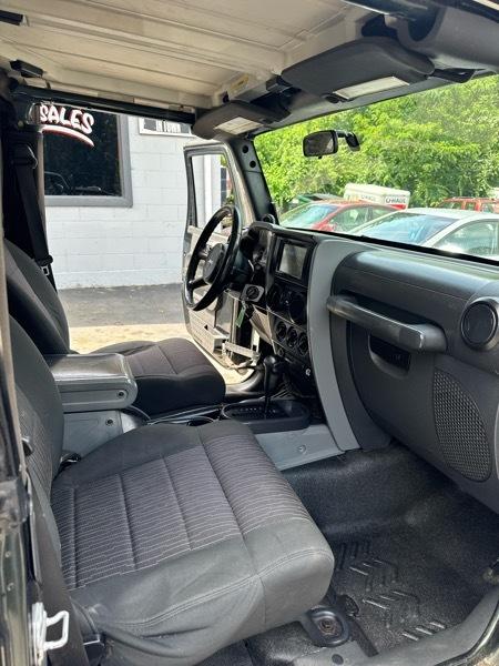 Jeep Wrangler Sport 4WD 2010