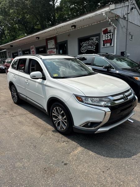 Mitsubishi Outlander SE 2WD 2016