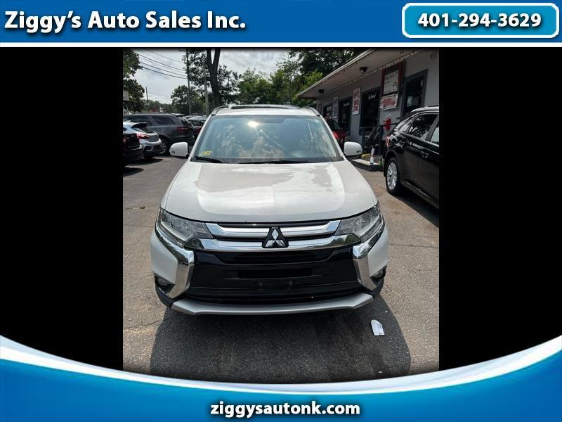 Mitsubishi Outlander SE 2WD 2016