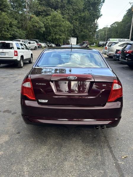 Ford Fusion I4 SE 2011