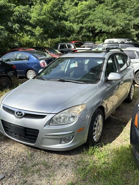 Hyundai Elantra Touring SE Manual 2010