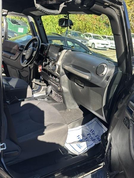 Jeep Wrangler Unlimited Sport 4WD 2016