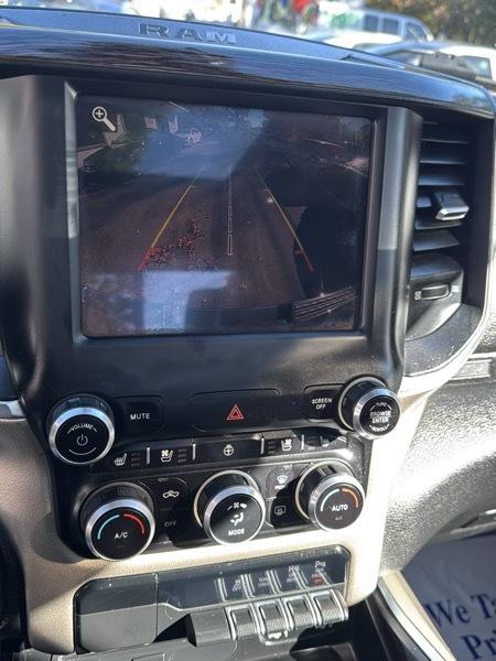 RAM 1500 Laramie Crew Cab SWB 4WD 2019
