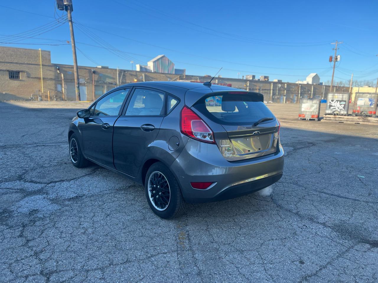 Ford Fiesta SE Hatchback 2014