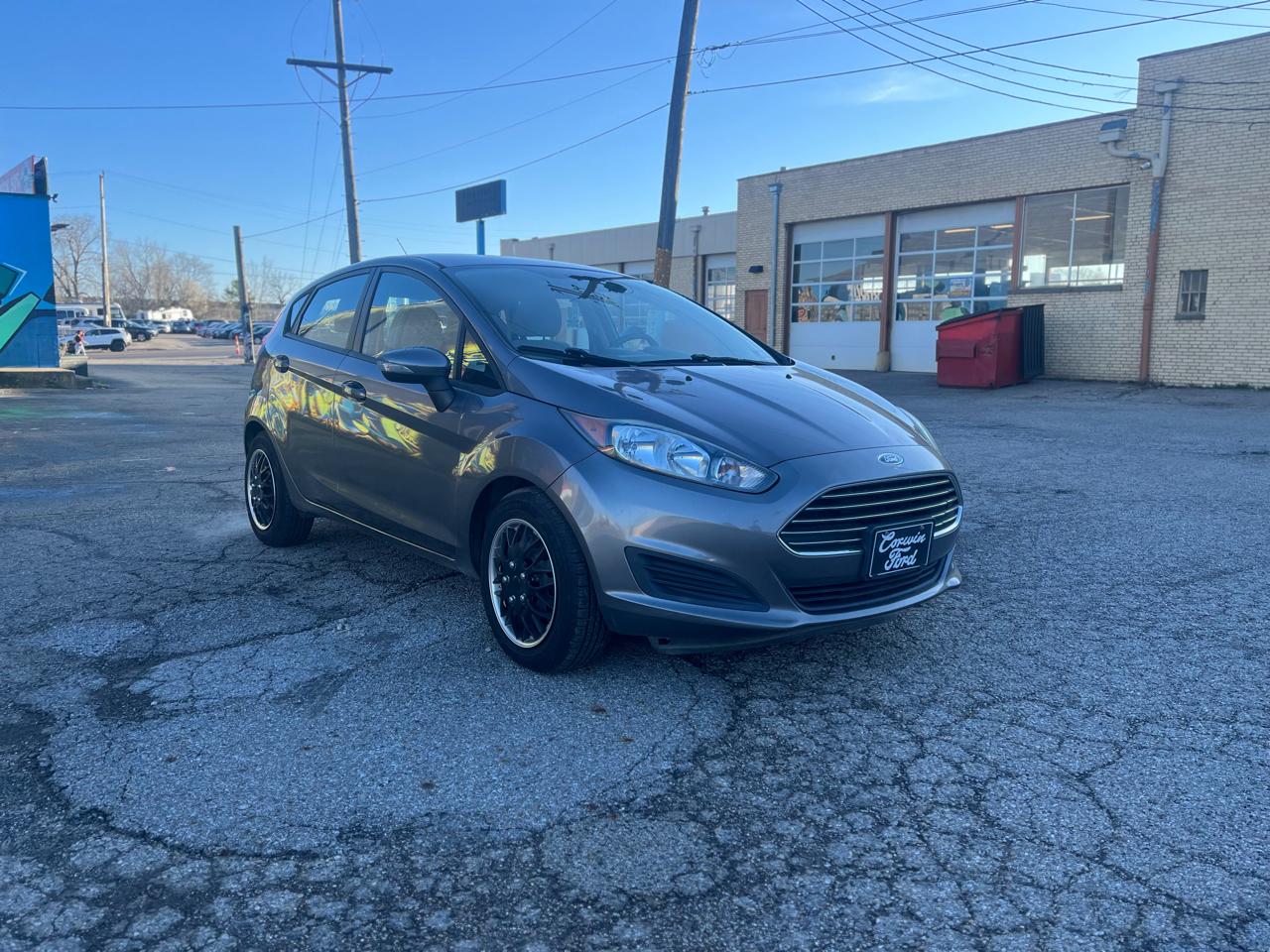 Ford Fiesta SE Hatchback 2014
