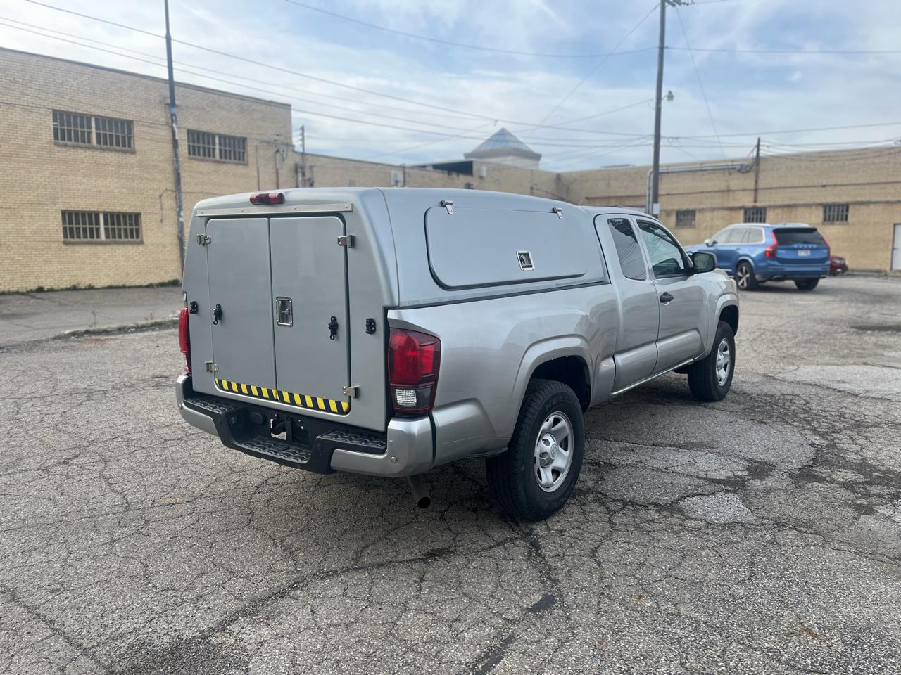 Toyota Tacoma SR5 Access Cab I4 6AT 2WD 2022