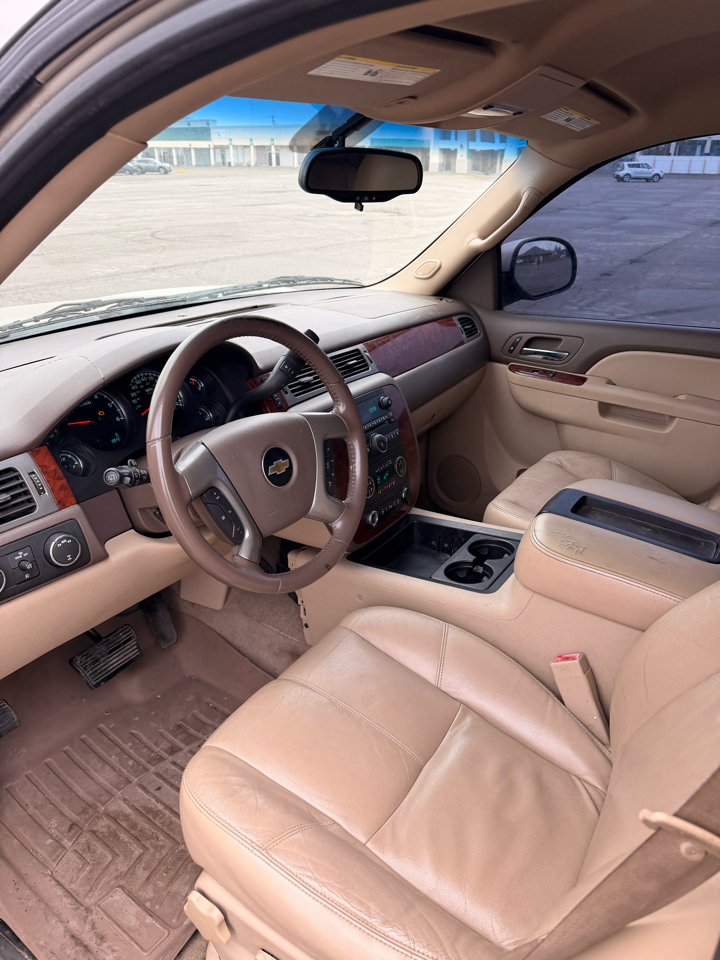 Chevrolet Tahoe LT 4WD 2012