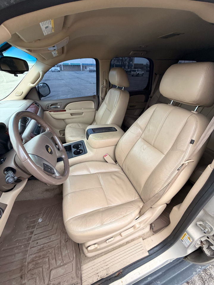 Chevrolet Tahoe LT 4WD 2012